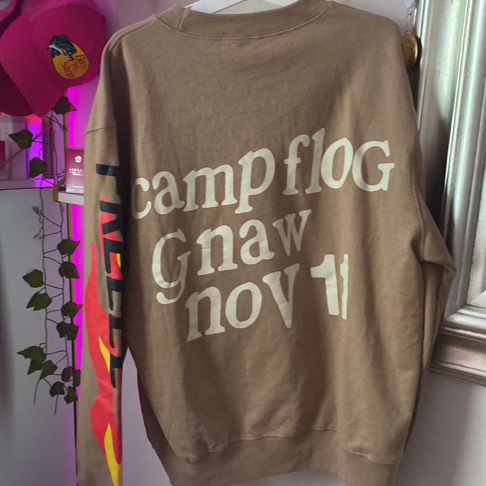 Selling Kanye west crewneck from Amazon - Picture 2 of 5